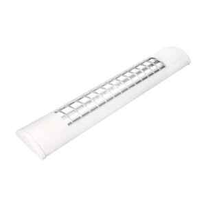 **Descrição do Produto:** A Luminária de Teto TD51 Brilhare da Taschibra é um item moderno e funcional, projetada para atender às necessidades de iluminação de ambientes residenciais e comerciais. Produzida em chapa de aço, esta luminária apresenta uma pintura eletrostática em pó poliéster que confere durabilidade e resistência à corrosão, além de um acabamento elegante. As aletas em PS transparente proporcionam uma distribuição uniforme da luz, criando um ambiente acolhedor e bem iluminado. **Características Técnicas e Funcionais:** - **Cor:** Branco - **Material:** Aço (estrutura) e PS (lente) - **Tipo de Instalação:** Teto - **Compatibilidade de Lâmpadas:** Para 2 lâmpadas LED de 9W - **Temperatura de Cor:** 6500K (branco frio) - **Altura:** 72,5 cm - **Largura:** 34 cm - **Comprimento:** 13 cm - **Peso:** 5424 g - **Garantia:** 1 ano **Detalhes Adicionais:** - **Design Moderno:** O formato alongado e a combinação de materiais conferem um toque contemporâneo ao ambiente. - **Eficiência Energética:** Com lâmpadas LED de 9W, a luminária proporciona alta luminosidade com baixo consumo de energia. - **Fácil Instalação:** O design foi pensado para facilitar a instalação no teto, podendo ser utilizada em diferentes tipos de ambientes, como salas, cozinhas e escritórios. - **Manutenção:** A pintura eletrostática facilita a limpeza e manutenção, garantindo que a luminária mantenha sua aparência por mais tempo. Esta luminária é ideal para quem busca um produto de qualidade, que una estética e funcionalidade, proporcionando uma excelente iluminação e contribuindo para a decoração do espaço.